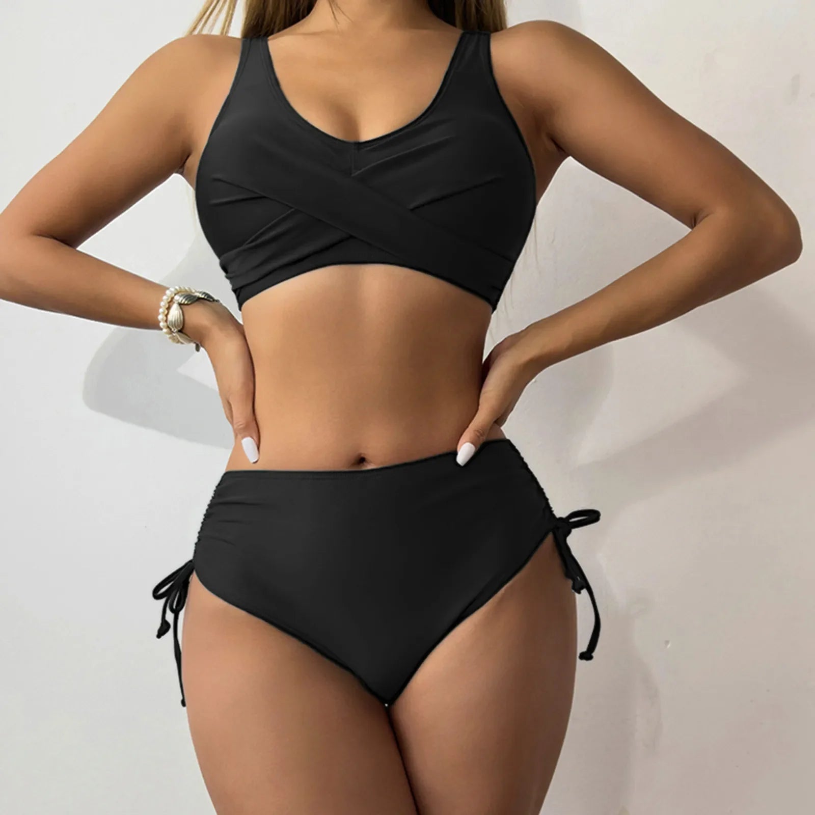 Isla – Prekrížené športové bikiny s vysokým pásom